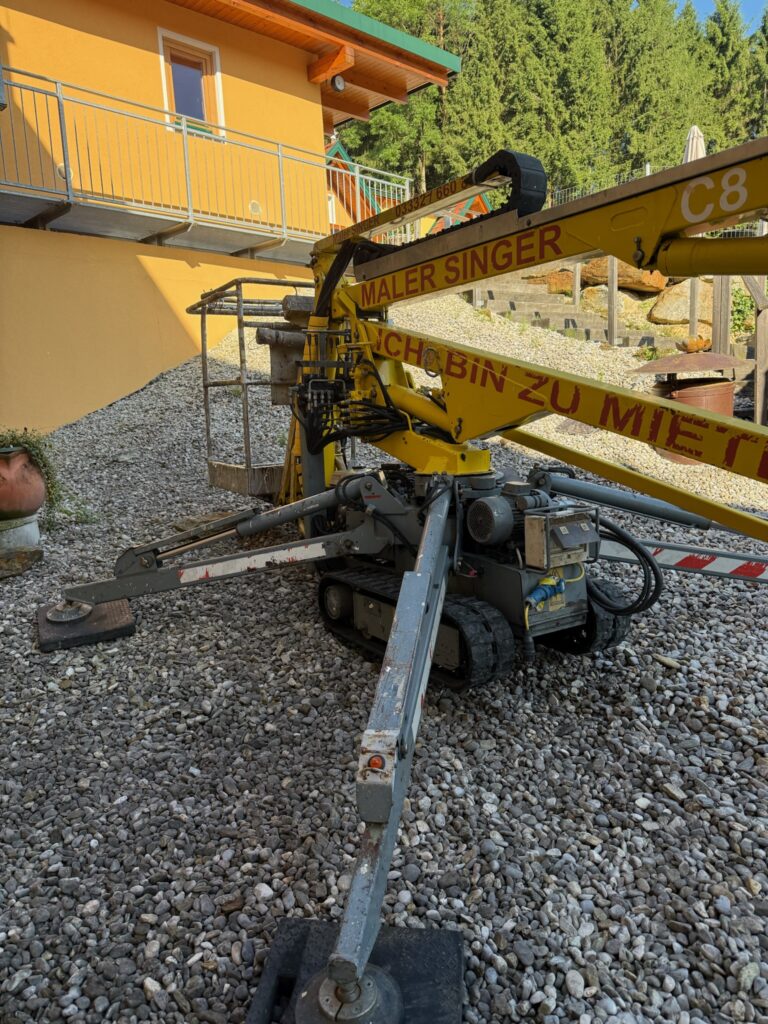 Oil & Steel Octopussy TSC 1265 mit 12 m Arbeitshöhe
